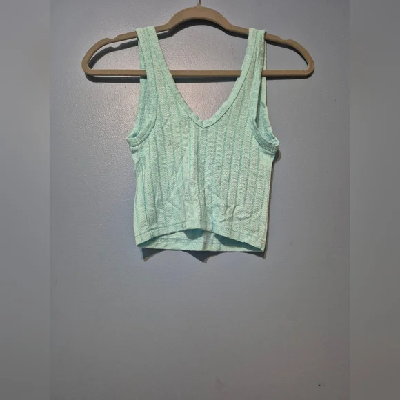NOBO Light Mint Ribbed V-Neck Tank - Picture 2 of 3